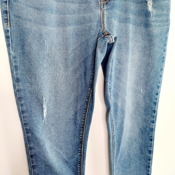Seven7 Jeans Size 10 Girlfriend Distressed Stretch - Picture 6 of 13